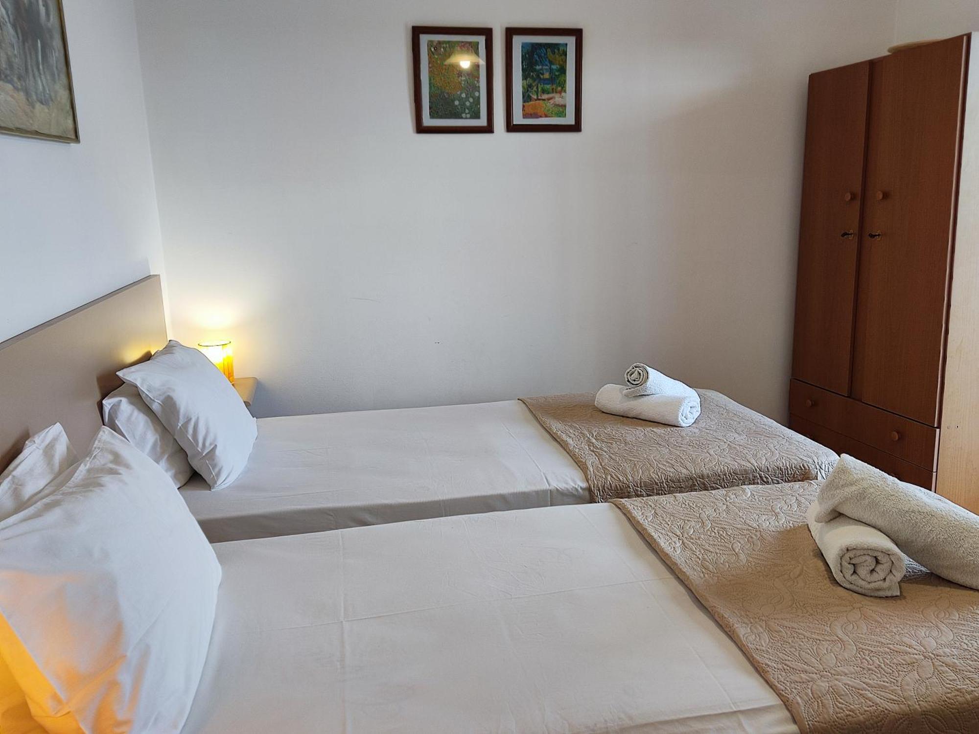 Coral Villas Kómboi Esterno foto