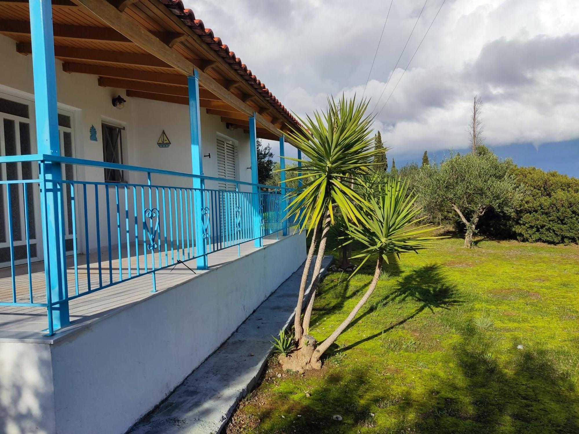 Coral Villas Kómboi Esterno foto