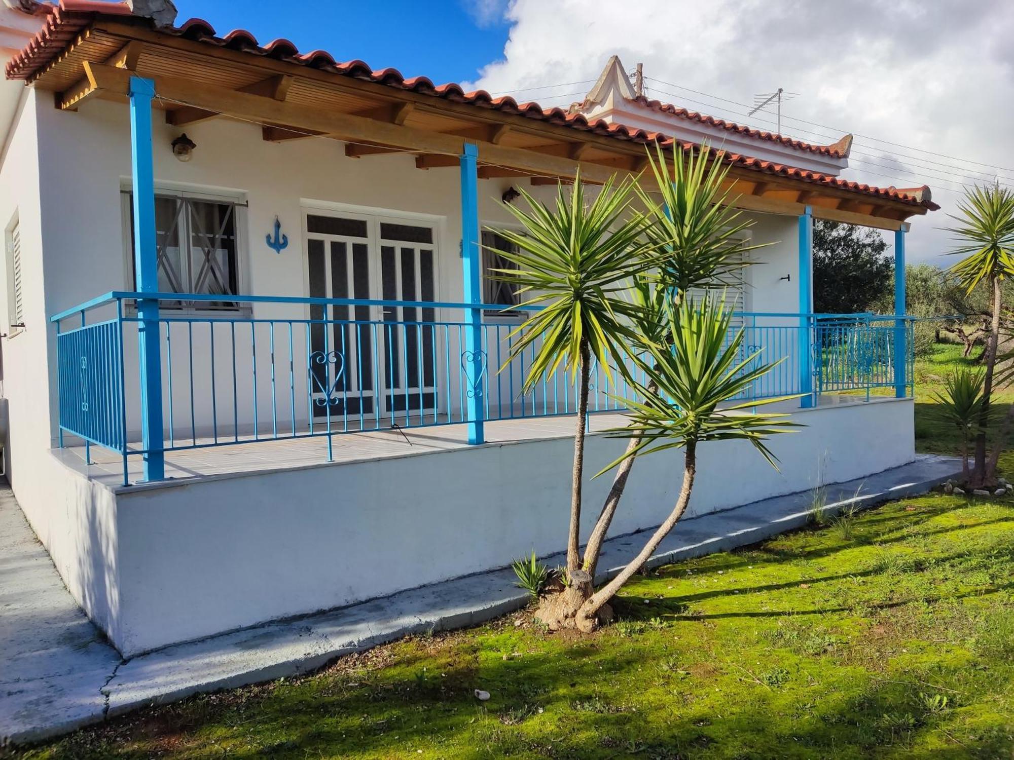 Coral Villas Kómboi Esterno foto