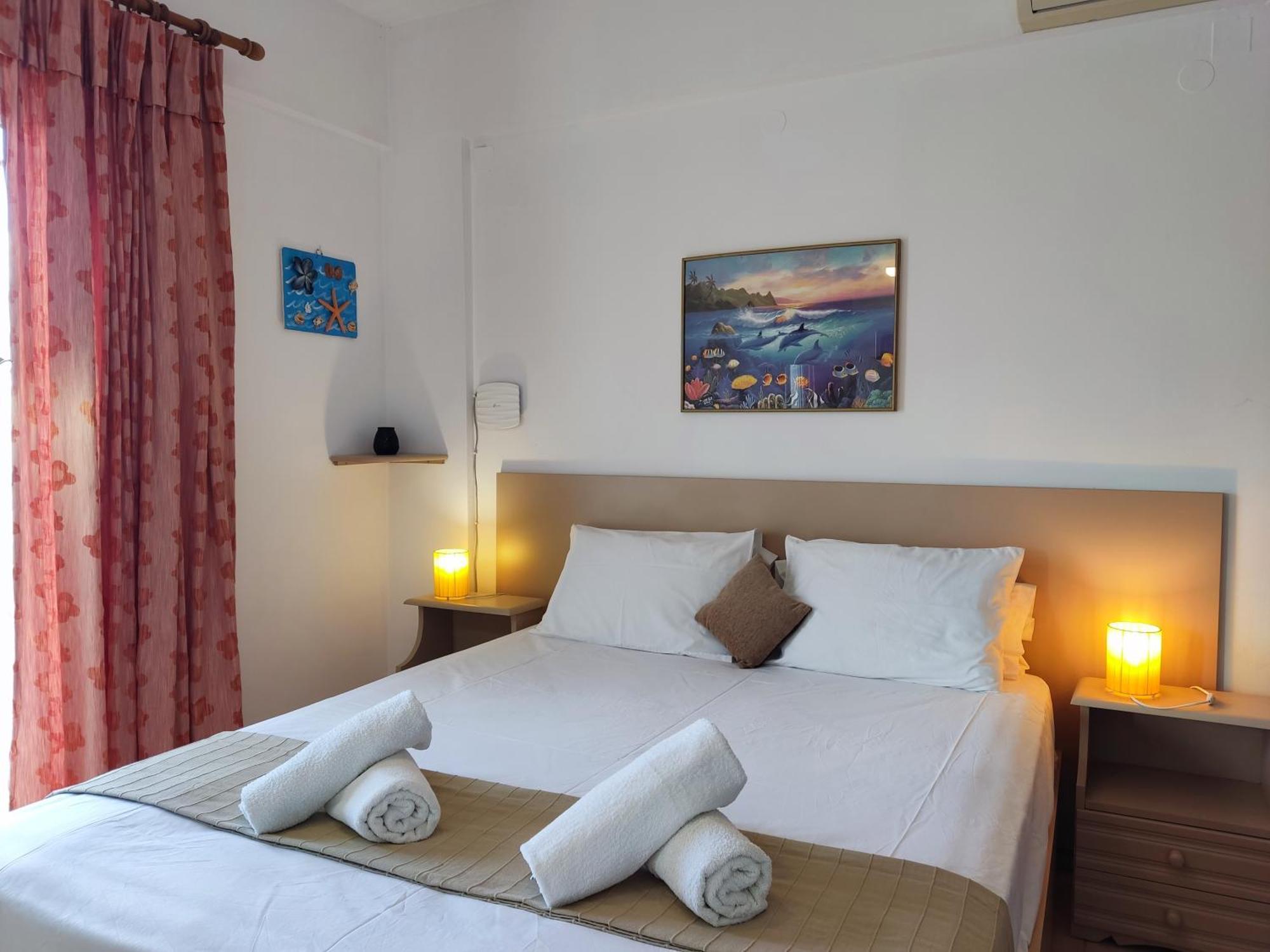 Coral Villas Kómboi Esterno foto